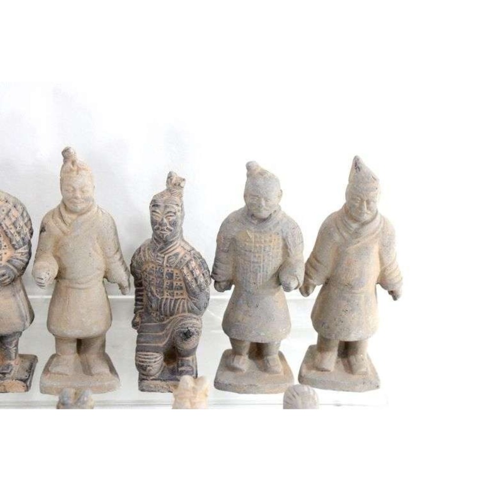 Vtg Chinese Terracotta Warrior Figurine Set 18pc Horses Chariot Xi'an Replica - Picture 4 of 8